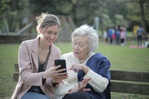 chc43015 certificate iv in aged care